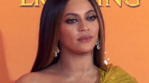 What Label Is Beyoncé Signed To? - Musical Mum